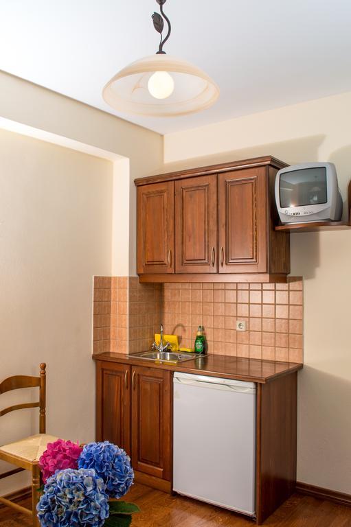 Adilon Hotell Tsagarada Rum bild